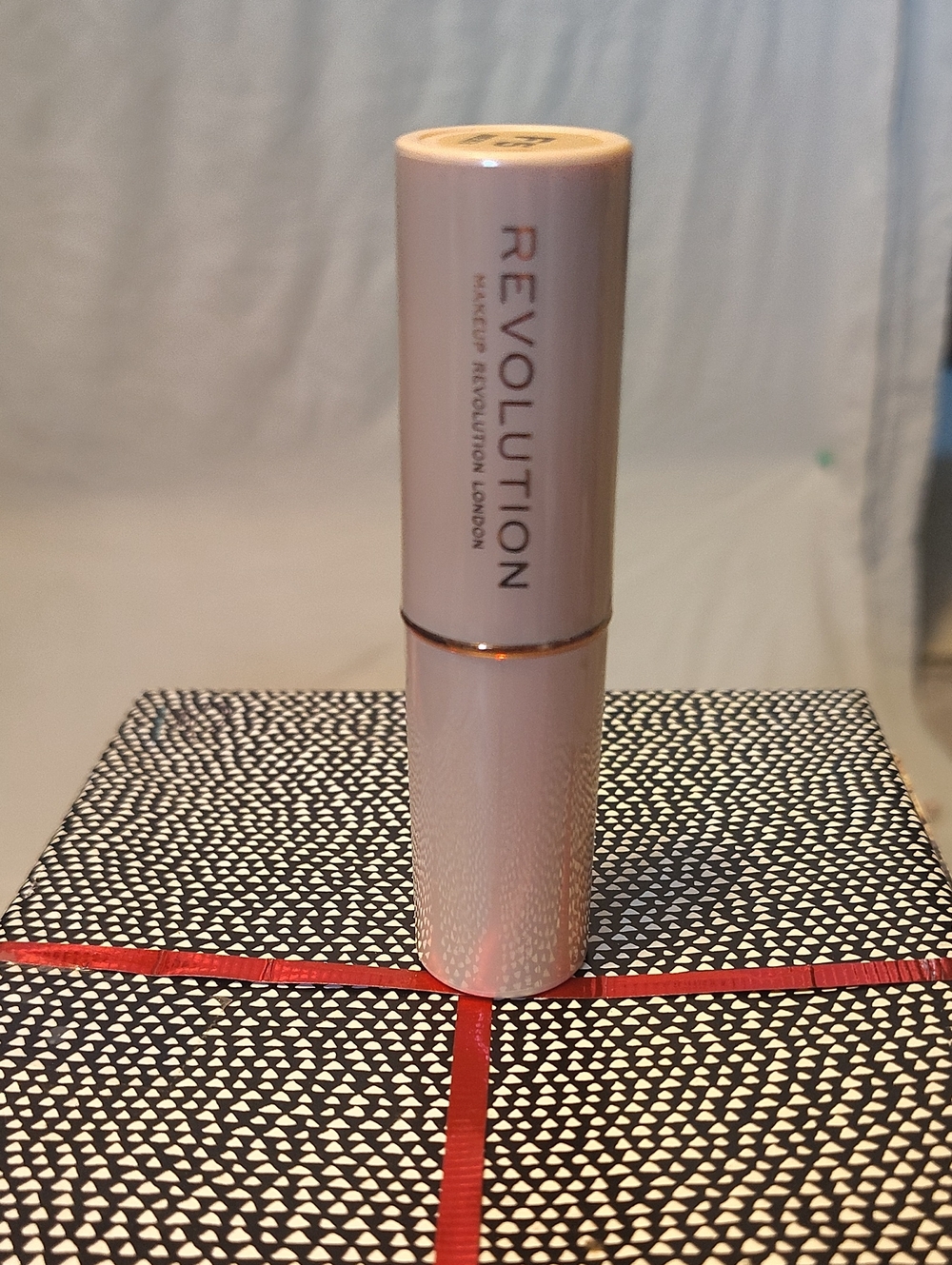 Revolution Foundation Stick in Pale Pink-Beige